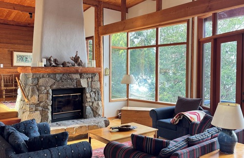 Denman Island Bed & Breakfast | Luxury Denman Island Waterfront B&B