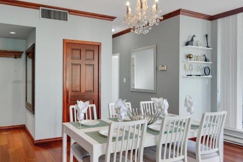 Coal Harbour Apartment | Luxury Designer 2BD Apartment In The Heart Of Downtown