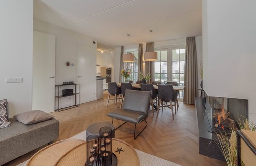 Colijnsplaat House | Luxury detached wellness villa near the sea