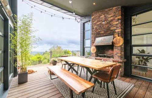 Kilgobbin House | Luxury Dublin Mansion with 6 Bedrooms