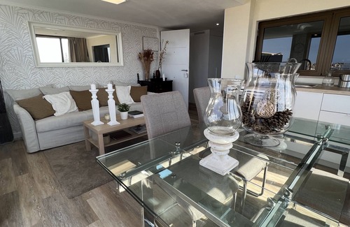 Santa Cruz de Tenerife Cabin | Luxury Mencey Penthouse