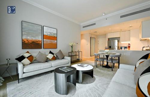 Dubai Apartment | Luxury Escapes - Stylish 2-Bedroom Haven in La Cote, Port de La Mer