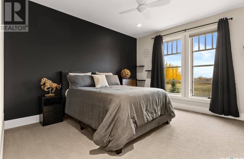 Emerald Park House | Luxury Estate Home