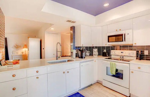 Pima Vista Condo | Luxury Executive Condominium in Scottsdale!
