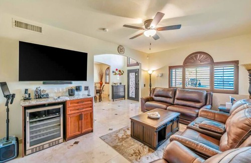 Adobe Hills House | Luxury Family Vacation Home Rental Glendale, AZ, Arizona Retreat Resort-style Outdoor Living with .