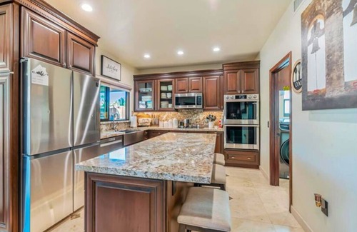 Adobe Hills House | Luxury Family Vacation Home Rental Glendale, AZ, Arizona Retreat Resort-style Outdoor Living with .