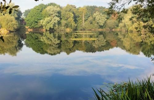 Norwich House | Luxury Fishing Lodge - FatRascals Retreat