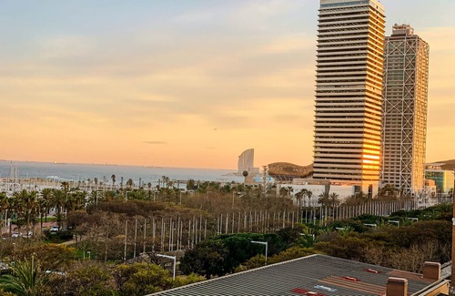 Poblenou Condo | Luxury Flat With Beach and Skyline Views