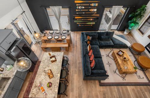 Albrightsville Ski Chalet | Luxury Getaway with Nature and Comfort