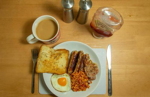 Loralai District Apartment | Luxury Goldcrest Mall Residence Prime Location Serviced Apartments, DHA Lahore