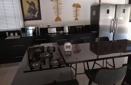 Marloth Park House | Luxury Guesthouse Co @ ButterflyHouse