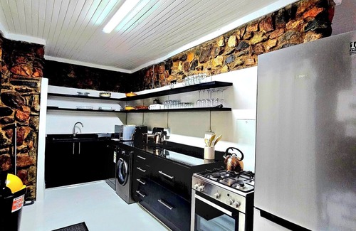 Marloth Park House | Luxury Guesthouse Co @ FlintstoneHousen5bedroom house in phenomenal Marloth Park