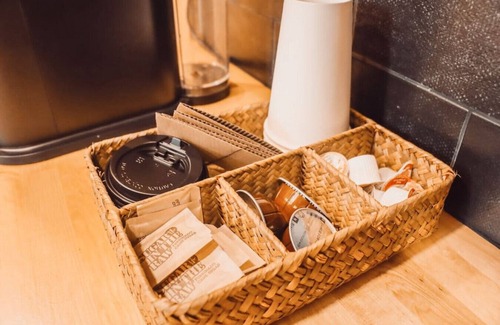 South Bloomingville Cabin | Luxury Hocking Hills Cabin | Secluded! Hot Tub!