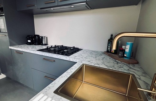 Renesse Ski Chalet | Luxury holiday chalet in Zeeland: Julianahoeve Renesse. Close to beach & centre