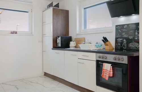 Oberasbach House | Luxury holiday Home with Garden, Terrace, A/C & Wi-Fi