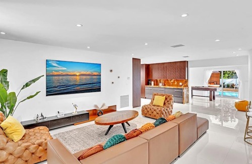 Hollywood Hills Villa | Luxury Hollywood Home, Heated Pool, Casino Nearby