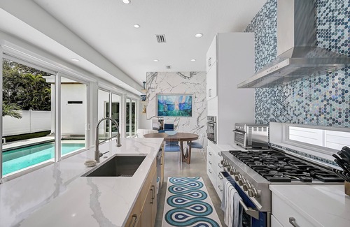 Alta Vista House | Luxury Home, Pool, Mins to Beach and Downtown Sarasota