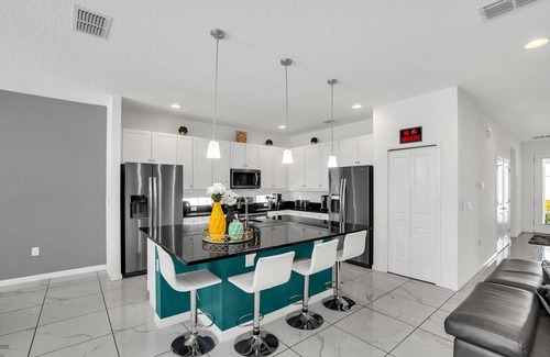 Kissimmee House | Luxury Home@Sonoma| 9 En-suites!