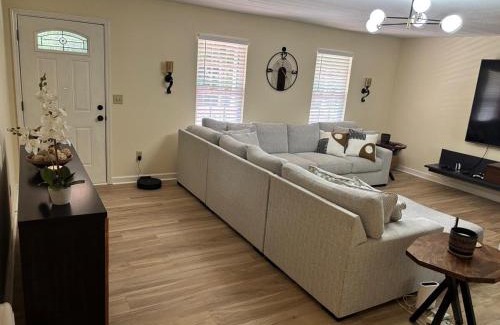 Moultrie House | Luxury Home States