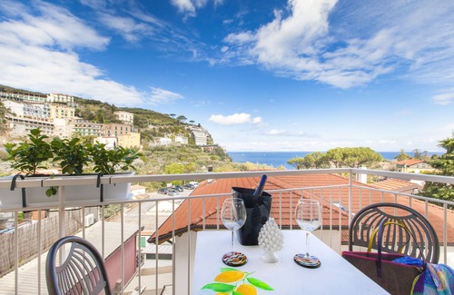 Sorrento Historic Centre Apartment | Luxury home with sea-view