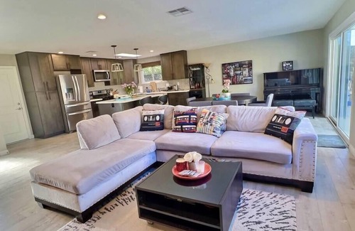 Costa Mesa House | Luxury House with Pool, Spa, Video Games and More!