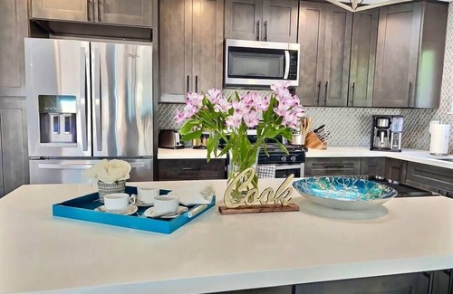 Costa Mesa House | Luxury House with Pool, Spa, Video Games and More!