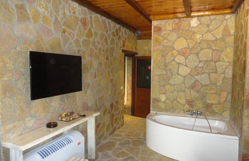 Kalavrita Ski Chalet | Luxury House Zachlorou