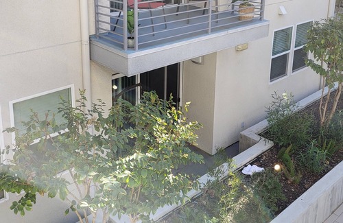 NoHo Arts District House | Luxury in the Heart of Sunny North Hollywood