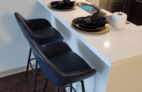 NoHo Arts District House | Luxury in the Heart of Sunny North Hollywood