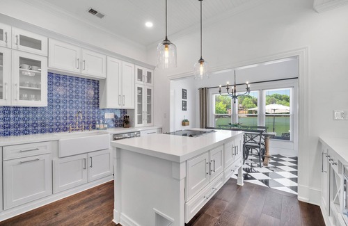 Denver House | Luxury Lake Norman waterfront home with dock, pub, game rooms & amazing views