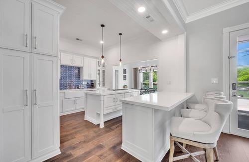 Denver House | Luxury Lake Norman waterfront home with dock, pub, game rooms & amazing views