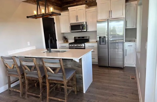 Panguitch Other | Luxury Large Farm Home @ Stoney Farms -NO CHOREs