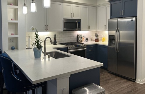 Laguna Hills Apartment | Luxury Living 10 mini from Laguna Beach
