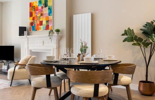 Westbourne Apartment | Luxury Living 3BR Apartment in Maida Vale London