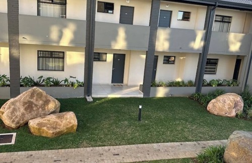 Greater Johannesburg Metropolitan Area Apartment | Luxury Living @ Apollo 1 Bed