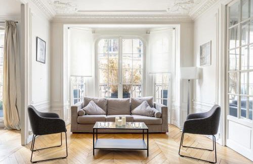Passy Apartment | Luxury Living in Passy