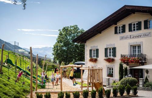 Campo di Trens Cabin | Luxury Lodge - Lener Express