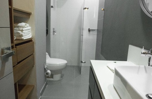 Los Naranjos Condo | Luxury Loft 5min away from Provenza, Tesoro and top other amenities