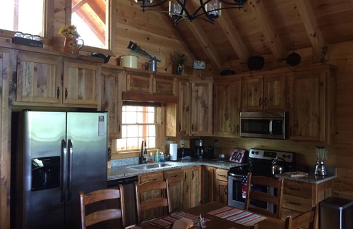 Ellijay Cabin | Luxury Log Cabin - Fine Cabin Living!