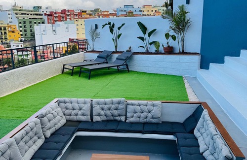 Los Realejos House | Luxury Nest with Panoramic Wiews 10 min from Loro Park