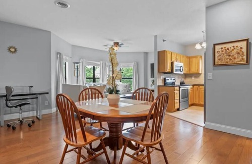 Springfield Apartment | Luxury Oak Suite MedicalDistrictnn