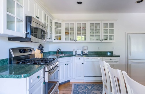 Tom Nevers House | LUXURY OCEANFRONT ESTATE! Private beach & heated pool & hot tub. Sleeps 10!