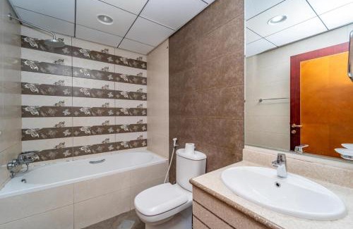 Rumailah Apartment | Luxury Oceanfront Fully Furnished 2BR!