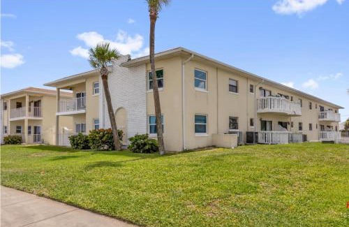 Ormond-by-the-Sea Apartment | Luxury Ormond Beach Condo