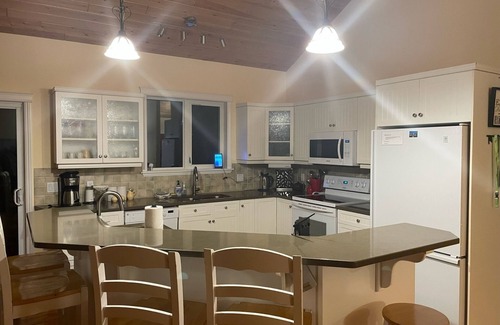 East Kootenay House | Luxury Panorama home on the hill