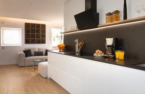 Dreta de l'Eixample Apartment | Luxury Penthouse with Jacuzzi & Large Terraces by Passeig de Gràcia