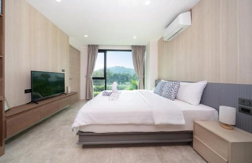 Patong Apartment | Luxury Pool Access 2BR Patong