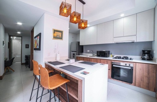 Granada Apartment | Luxury Poolside Retreat in Cali | Steps from Granada's Best Bars & Gastronomy