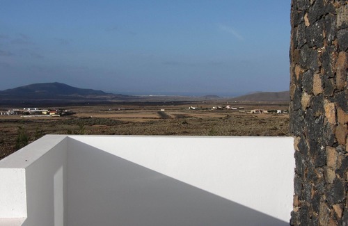 Villaverde Villa | Luxury Property, Large Heated Private Pool and Gardens, Full Fibre WiFi