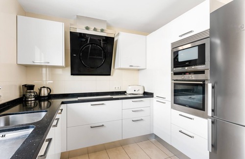 Puerto de la Cruz Villa | Luxury Puerto de la Cruz, HEATED POOL, WIFI,Teide Views, BBQ